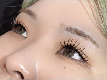 コア(Koa)の写真/丁寧なカウンセリングでお悩み解消!逆まつ毛等もぱっちり目元に★デザインのお悩みもお気軽にご相談OK◎
