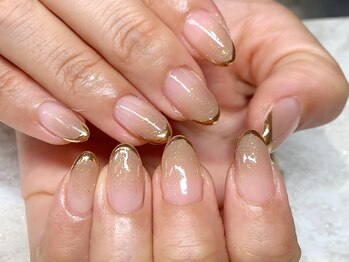 ミラースキニーフレンチネイル