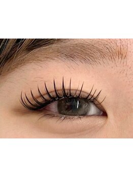 ボリュームのある目元にしたい