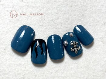 ネイルメゾン 梅田(NAIL MAISON)/ブラック炎シルバークロム