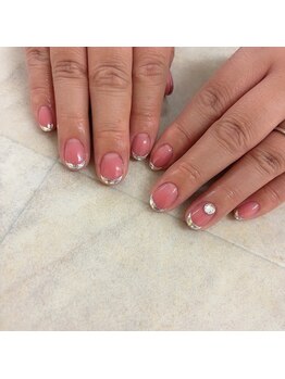 ガラスフレンチネイル