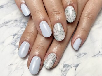 ヘアーアンドネイル ルシア(Hair&Nail Lucia)/持ち込みバラネイル!担当黒田