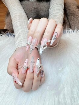 クイーンネイル(Queen Nail)/
