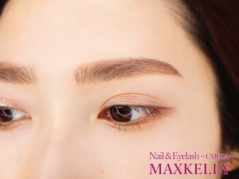 アイ マックスケリー 大阪梅田(MAXKELLY)の写真/【3Dアイブロウパーマ・3Dアイブロウwax￥4000】すっぴんでも毛流れが自然に整う♪ナチュラルに垢抜け◎