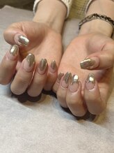 ワッツ ユア ネイルストーリー(What’s your nail story?)/ミラーネイル