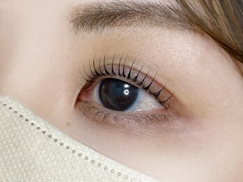 ルアンナ(Luanna)/パリジェンヌラッシュリフト