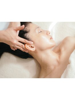 ホウレイ線・たるみ改善！予防ケア