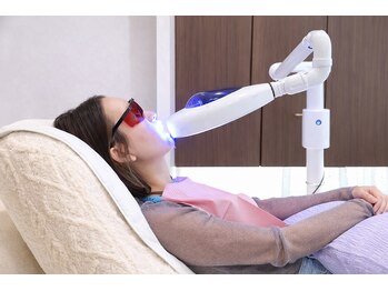 ココホワイトニング(coco whitening)の写真/痛みが少ないLEDホワイトニング。歯科衛生士サポートで初めてでも安心して通えるホワイトニング専門サロン