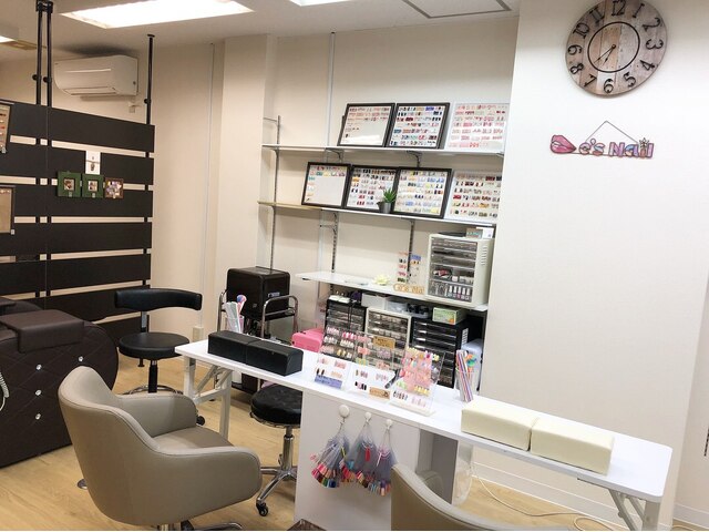 e's Nail＆eye《イーズネイルアンドアイ》堺  (旧e's Nail[イーズネイル]堺)