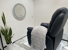 半個室/リクライニングチェア/ドレッサー有[LEDマツエク/船橋]