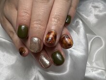 エードット(A.)/