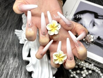 サンサンイチ 関内店(331)/ベイビーブーマー×ハイビスカス