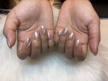 心花/マグネットネイル