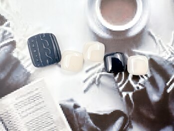 シャルム(Charm)/12月【定額】親指アートコース