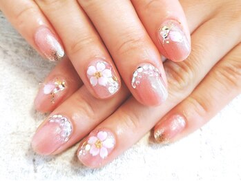 ラバーズネイル(Lover's Nail)の写真/シンプルだけど一味違うネイルを◆【ワンカラー・グラデーション ケア込¥3900～】色味の相談もOK♪