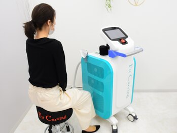 全身脱毛専門店 tenの写真/最先端の磁気パルス式痩身Fit Carvingで筋肉強化×姿勢改善×フェムケア!!圧倒的な筋収縮で即効果を実感◎
