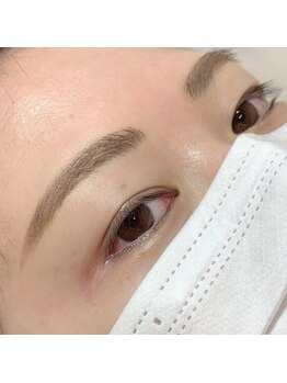 ポポミール(POPOMEEL)/眉スタイリング