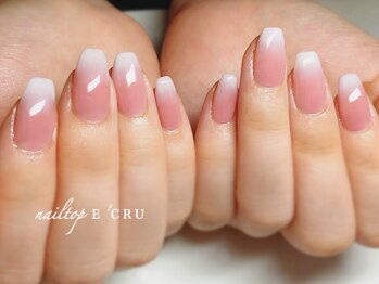 ネイルトップエクル(nail top E CRU)/ベイビーブーマー