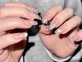 水光純欲チークネイル
