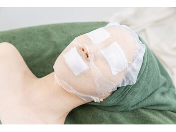 ハーディハーツ(Hardy-Hearts)/毛穴洗浄+肌質別改善ケア