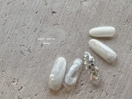 ホワイトニュアンスネイル