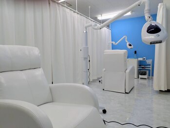 ホワイトニングカフェ上田店の写真/【1回約30分施術！】セルフホワイトニングメンズ来店増加中◎自分磨きのホワイトニングで理想を叶える◎