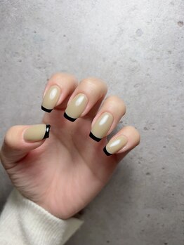 レヴィオ(Revio_)/オーロラネイル