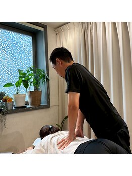 グレフル鍼灸接骨院 整体院 心斎橋/整体/肩こり/マッサージ/腰痛