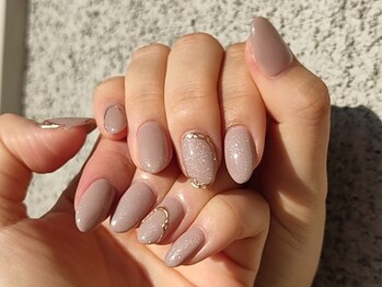 フォリアユー(FOLIA.U)/ベージュマグネイル☆