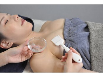 ハニー 横浜店(HONEY)/ バストアップサロンHONEY横浜