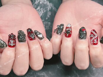 インスタ持ち込みネイルデザイン