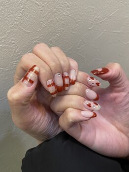 LiTA hamanomachiの写真/【持ち込み◎】トレンドのチョコネイルから繊細なハートまで実力派サロンが贈る特別なバレンタインネイル♪