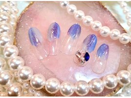 ビジューネイル¥7480