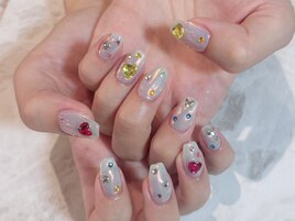 宝石ネイル