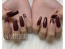 エヌ ネイルビューティ(N nail beauty)/持ち込みデザイン（4本）