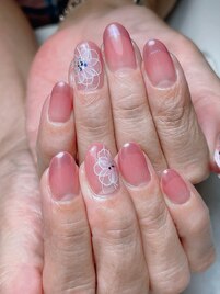 シンプルフラワーネイル