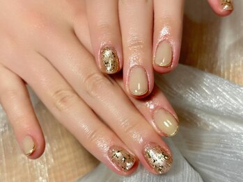 ゴールドネイル