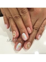 ラディアント 学芸大学(Radiant)/ランダムアートネイル