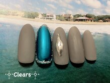 ビューティーネイルサロン クリアーズ(Clears)/ブラウングレーにブルーミラー