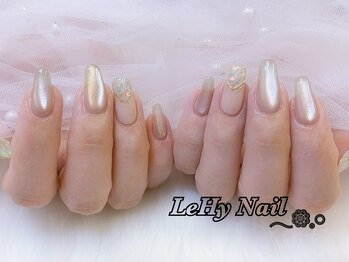 レヒネイル(LeHy nail)/マグニュアンスネイル