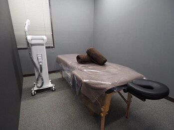 メンズ脱毛サロンKurozukin　天王寺店/プライベート空間で安心◎