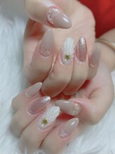 エム(EM)/夏ネイル