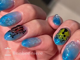 梅雨カエルネイル