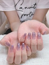 ネイルズ イルク(Nails Irk)/ラメグラ