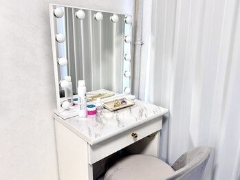 ノニュ(NONYU)/メイク直しドレッサー