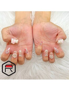 東海最大級ネイルサロン by レディスペネイル 名駅店/地雷定額！