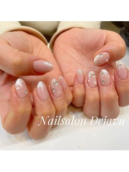 キラキラデザインネイル