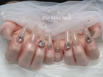 ピオミエルネイル 新宿(pio miel nail)/クールビジューネイル