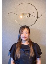 エム('em)&nbsp;萌衣 