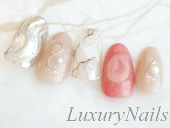 ラグジュアリーネイルズ タカダノババ(Luxury Nails Takadanobaba)/ぷっくり*ニュアンス
